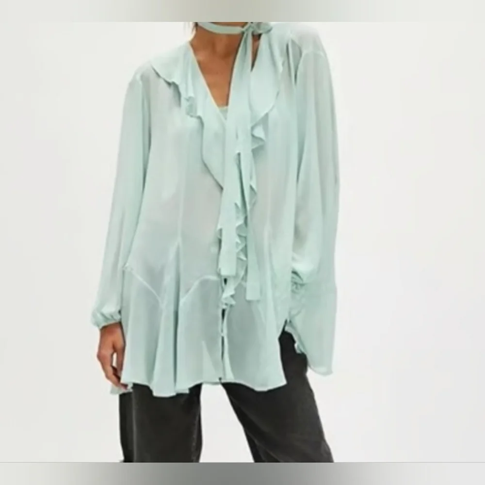 Free People Dreamland Solid Tunic,flowy Sleeves Size Small - Picture 7 of 10